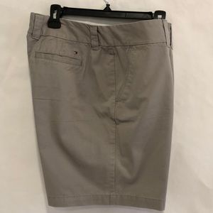 TOMMY HILFIGER Women SHORTS Grey Size 14